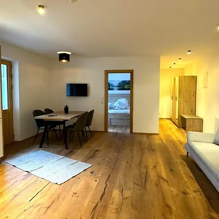 Stylish Apartment In Neustift Near Ski Lift Neustift im Stubaital Exterior photo