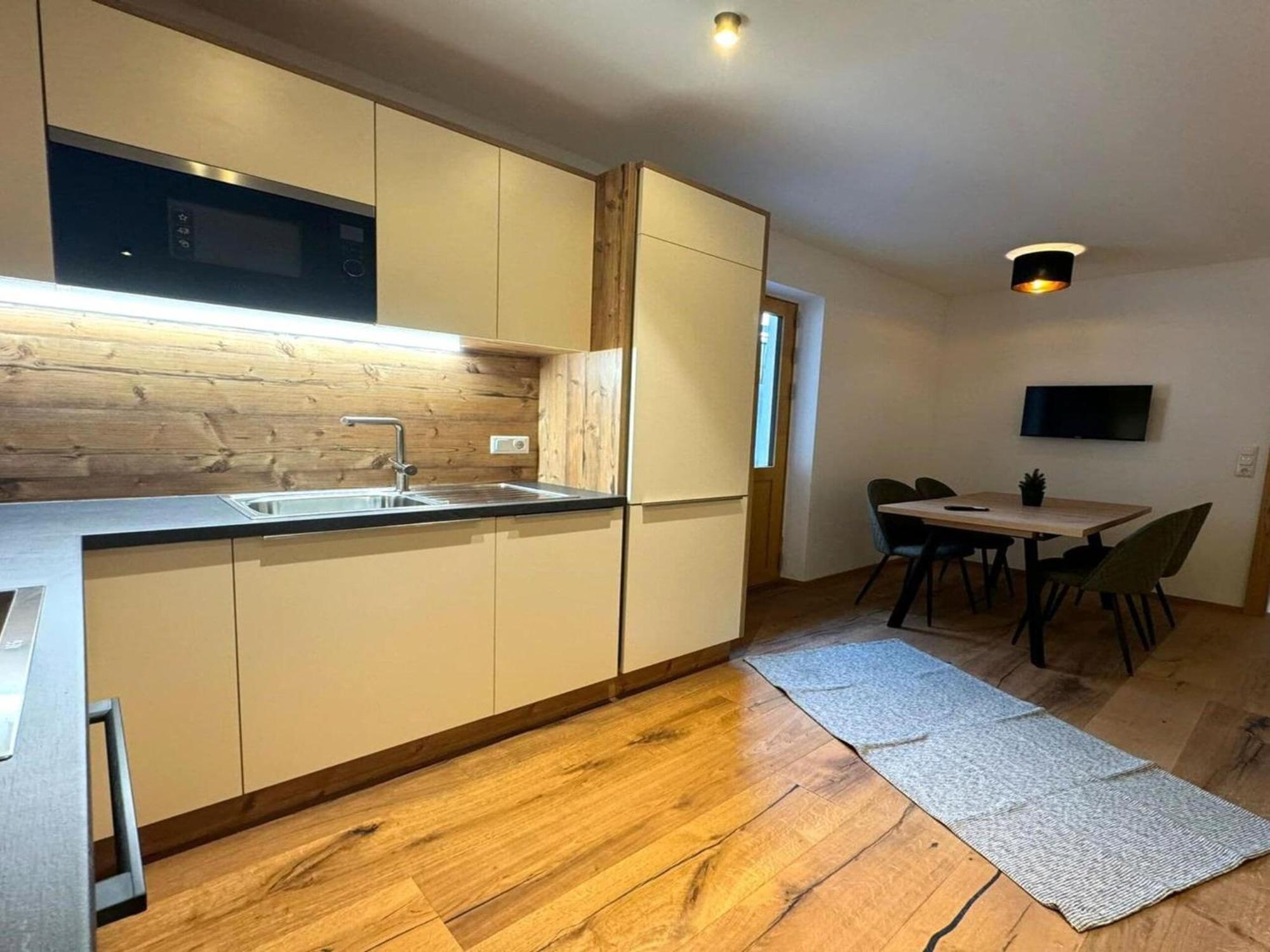 Stylish In Neustift Near Lift Appartement *